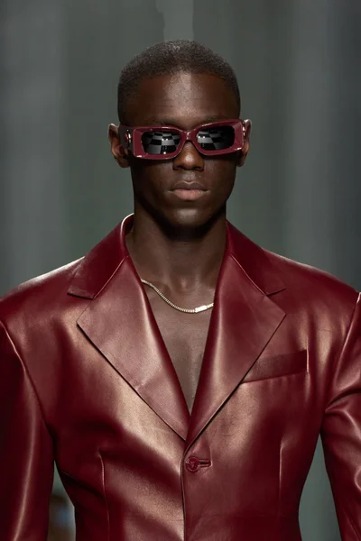 Look 33